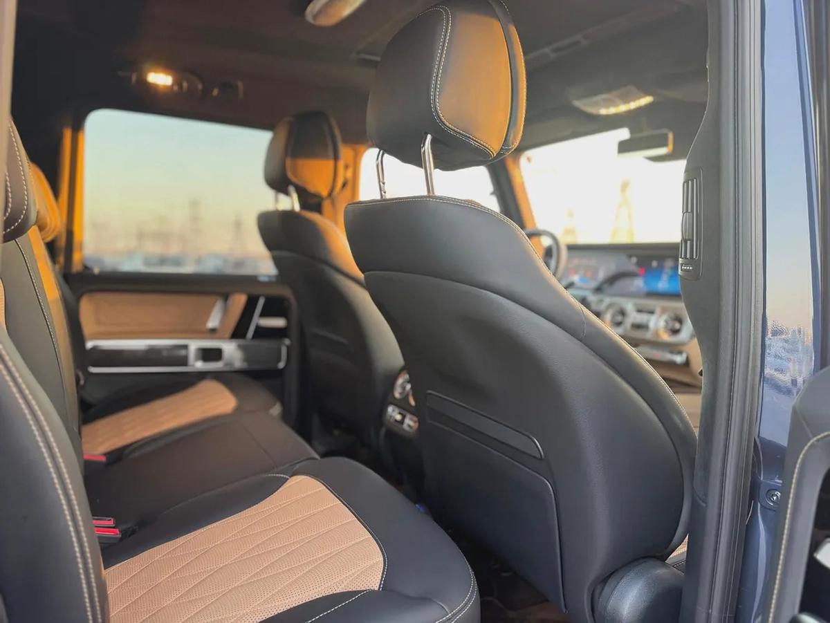 2025 - MERCEDES BENZ G63 - SUPER CLEAN - LIKE NEW - ONLY 6,000 KM-16-16
