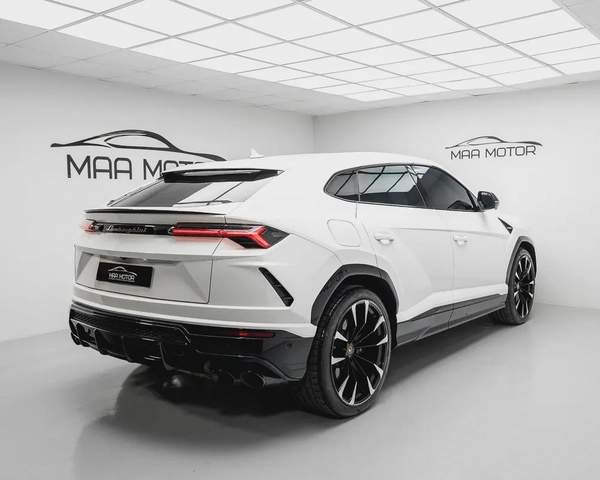 Lamborghini Urus 2019 GCC Specs
