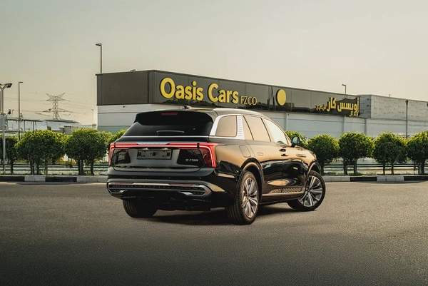 Hongqi E-HS9 Deluxe 2022 Agency Warranty Full Service History GCC