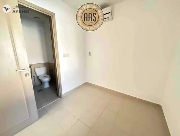 HOT OFFER 3BED+MAID VILLA AVAILABLE FOR RENT