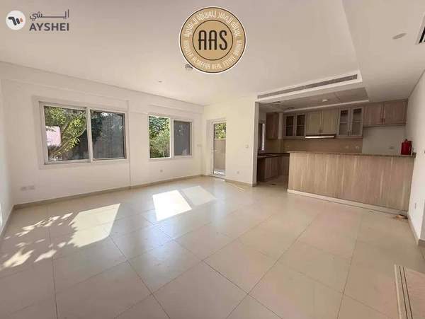HOT OFFER 3BED+MAID VILLA AVAILABLE FOR RENT
