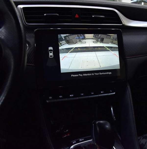 MG ZS ( 2022 Model ) in Silver Color GCC Specs