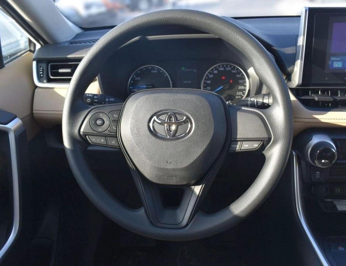 Toyota RAV4 RAV4 2.5L HYBRED-8-8