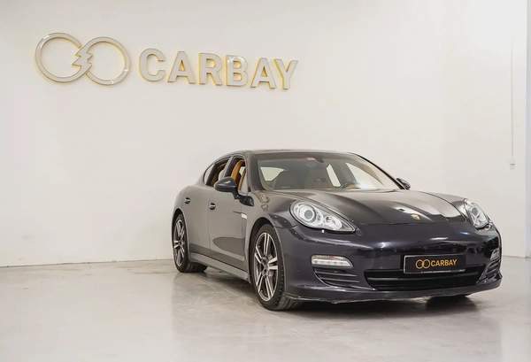 AED 1012 PM | PORSCHE PANAMERA 2012 | 20” TURBO RIMS | CARBON FIBER PACKAGE | 1 YEAR WARRANTY | GCC