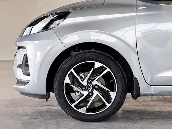 HYUNDAI GRAND i10 MODEL 2026 GCC SPECS