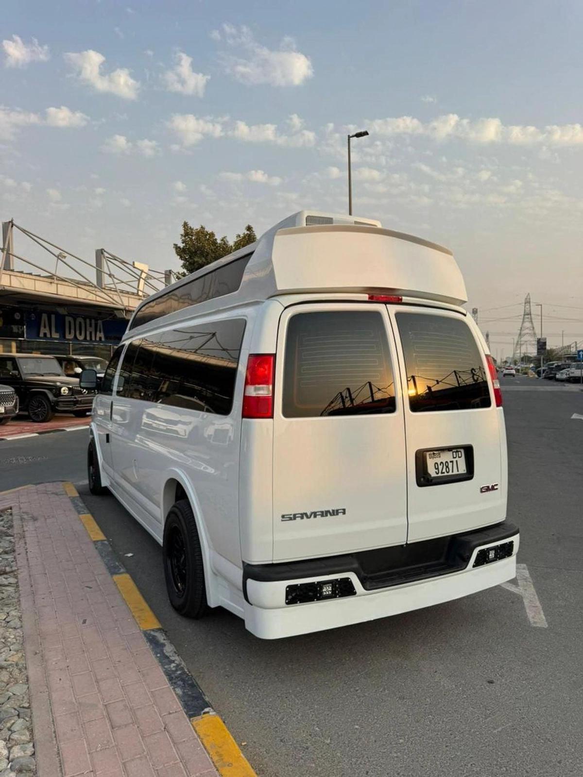 GMC Savana 6.6L V8 Petrol | 7” Touchscreen Display | Rear Vision Camera | High Roof Option | 7 STR-2-2