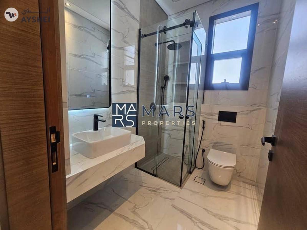 Luxury 5-Bedroom Villa in Al Hoshi – Ready for First Occupancy!-5-5