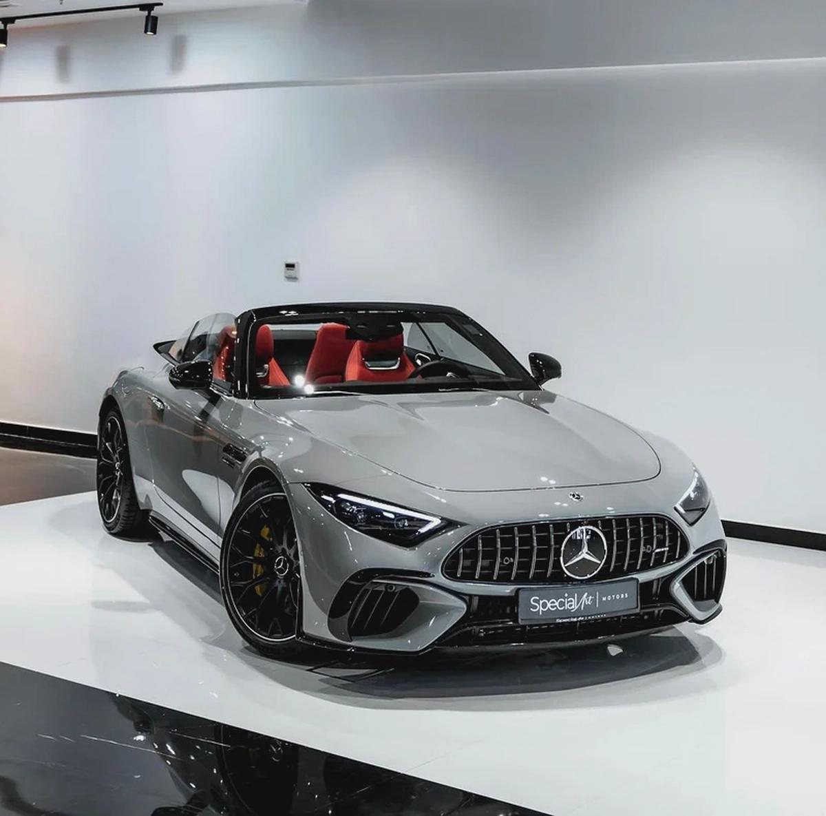 MERCEDES-BENZ SL63 AMG / 2022 / 17,000 KM ONLY / SOFT TOP CONVERTIBLE-0-0