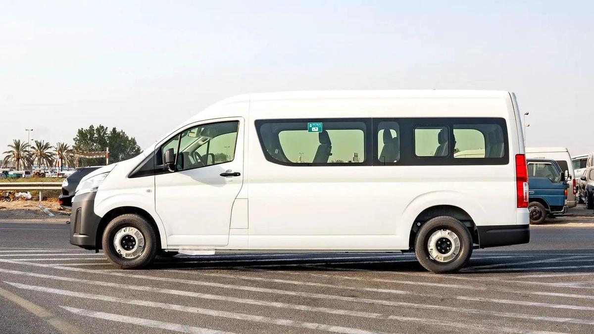 2026 Toyota Hiace High Roof 2.8L MT Diesel (13-Seat)-1-1