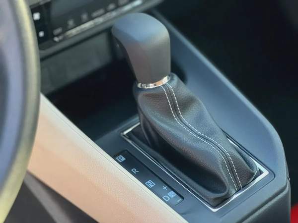 2023 | Toyota Yaris | V4, 1.5 | GCC | Ref#987