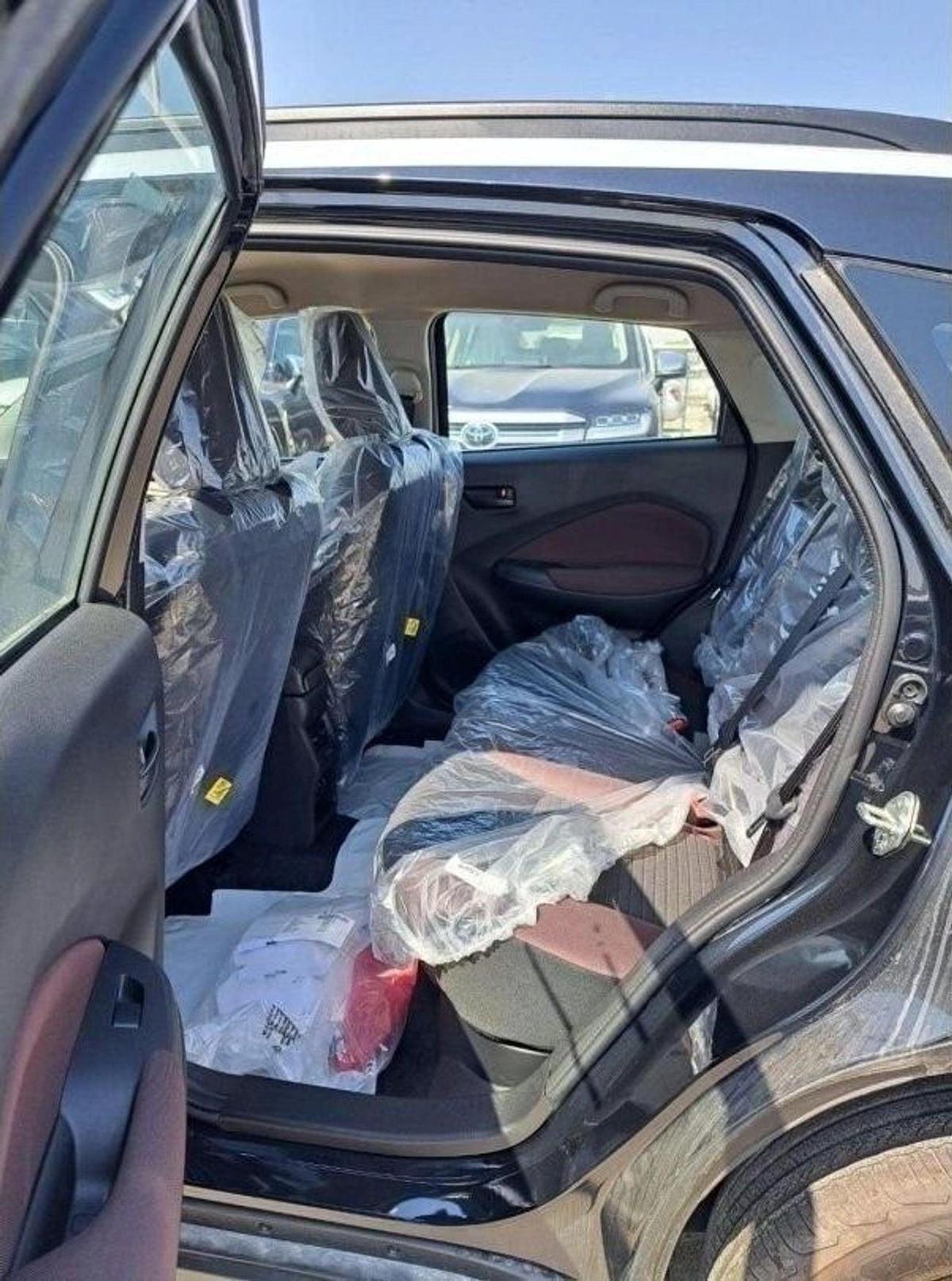 Suzuki Fronx Suzuki Fronx GLX PTR AT – MY2025 – Grey-11-11