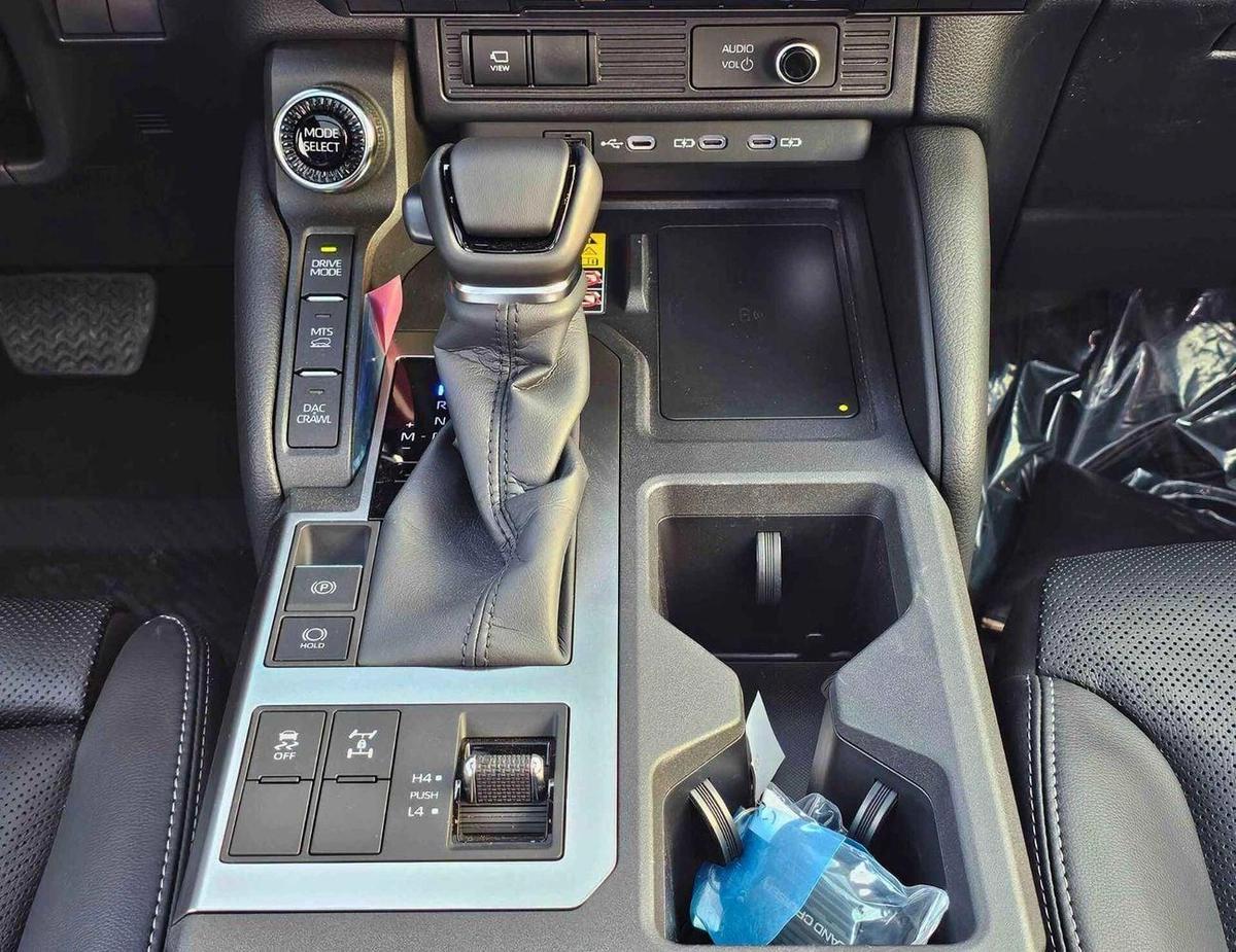Toyota Prado LUXURY TURBO | 2.4L V4 PETROL | 360* WITH HEADUP DISPLAY | RADAR | PANORAMIC (CODE # PLUX)-10-10