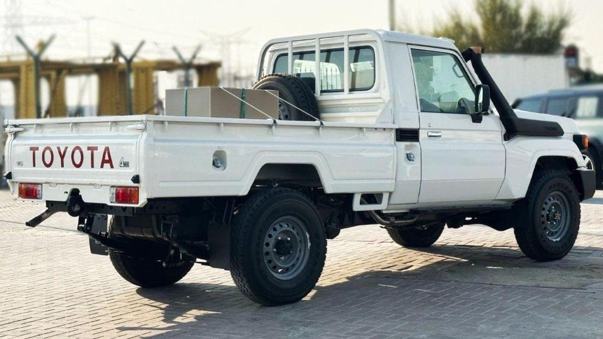 Toyota Land Cruiser 70 S/C 4.2 DIESEL-4-4