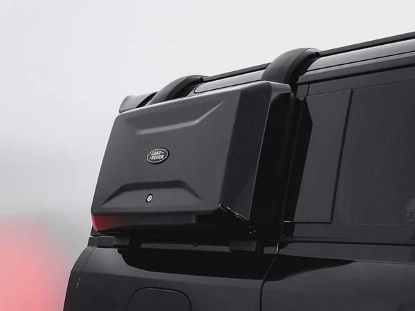 6,691 AED / 60 months | 0% DP | 2024 Land Rover Defender 110 P400 HSE / Land Rover Warranty