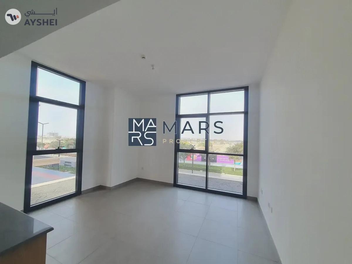 Charming 1BHK: Two Washrooms Available-14-14