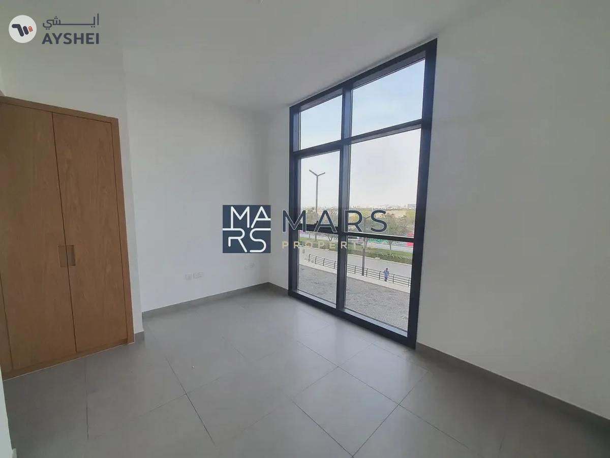 Charming 1BHK: Two Washrooms Available-5-5