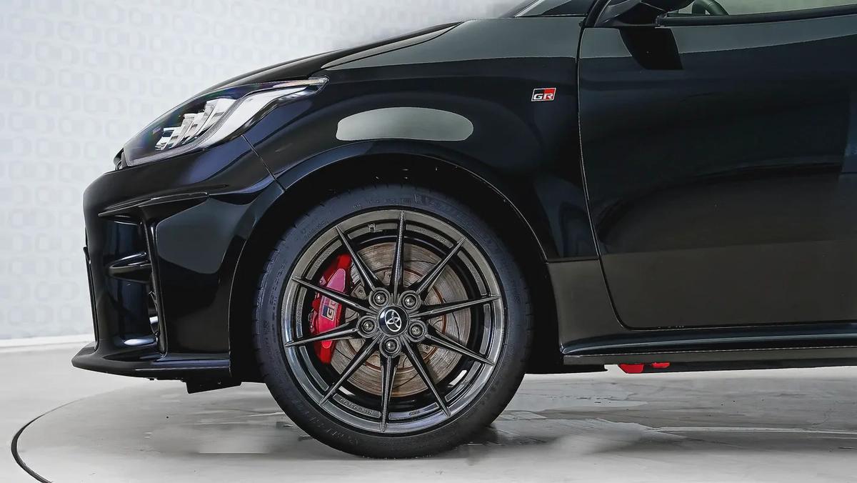 Yaris GR Circuit Pack | AED 2,504 PM | Milltek Eventuri Enhanced-10-10