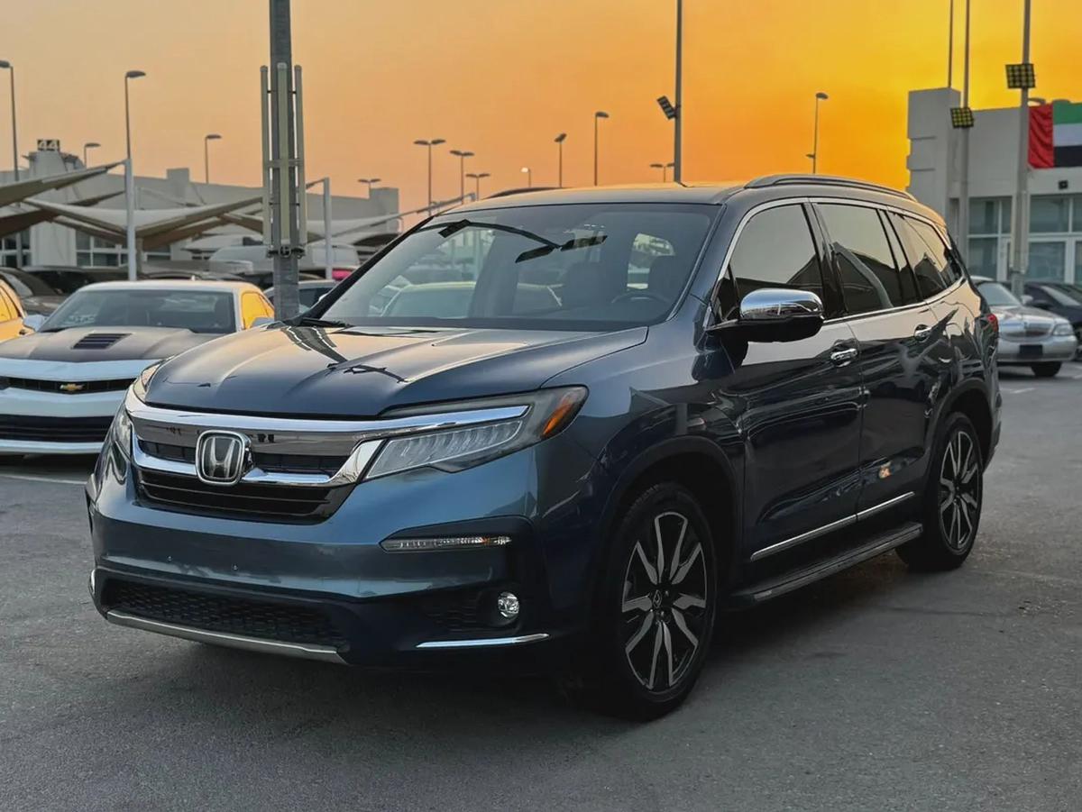 HONDA PILOT (2019) //GCC//TOURING// FULL OPTIONS//GOOD CONDITION-2-2