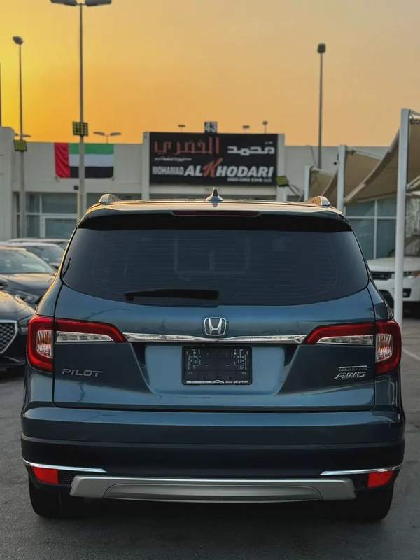 HONDA PILOT (2019) //GCC//TOURING// FULL OPTIONS//GOOD CONDITION