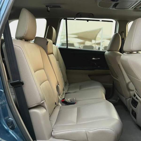 HONDA PILOT (2019) //GCC//TOURING// FULL OPTIONS//GOOD CONDITION