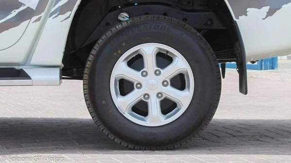 Mitsubishi L200 Mitsubishi L200 L200 2.4L DIESEL 4WD 2023