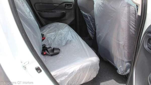 Mitsubishi L200 Mitsubishi L200 L200 2.4L DIESEL 4WD 2023