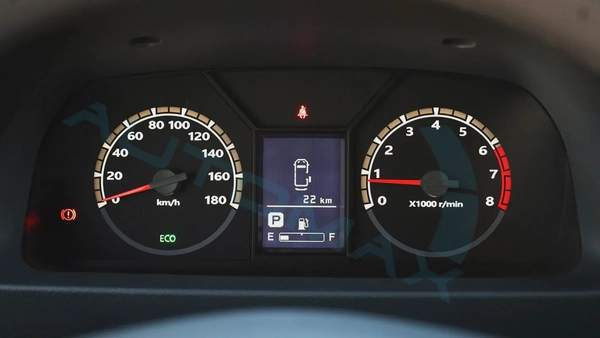 ( Only For Export ) 2025 CMC D260 Window Van 2.4L RWD GCC BRAND NEW