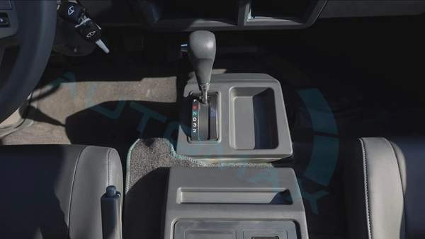 ( Only For Export ) 2025 CMC D260 Window Van 2.4L RWD GCC BRAND NEW