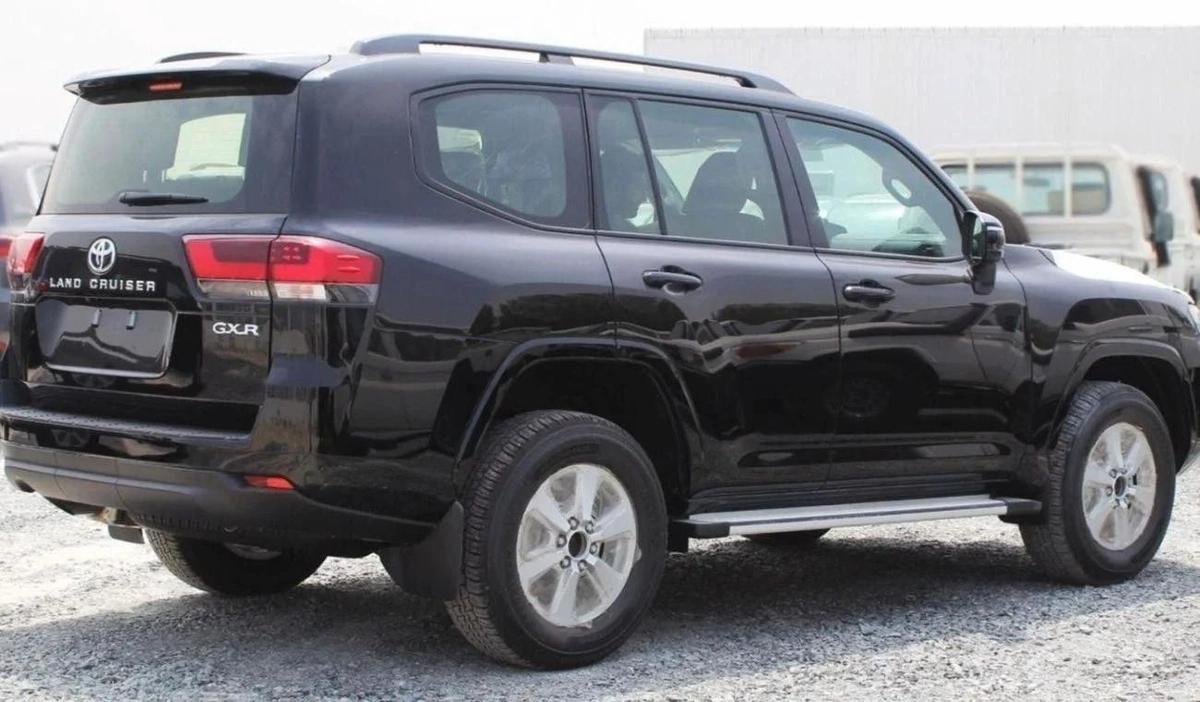 Toyota Land Cruiser GXR 4.0L V6 PETROL-1-1