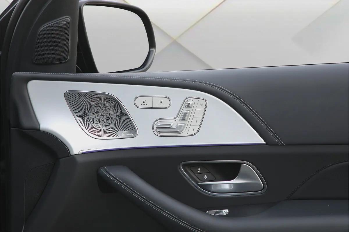 MERCEDES BENZ GLE 63 S - 2023 - FULLY LOADED - AMAZING CONDITION-9-9