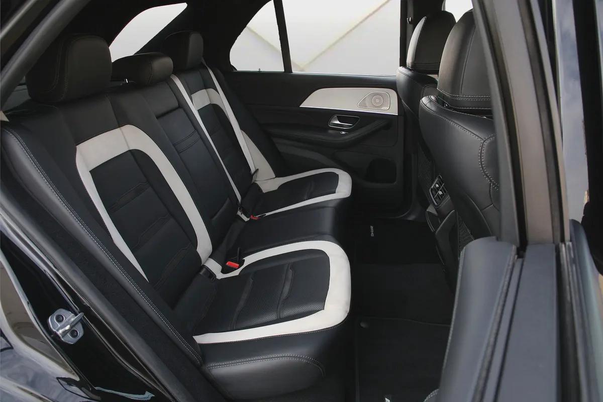 MERCEDES BENZ GLE 63 S - 2023 - FULLY LOADED - AMAZING CONDITION-19-19