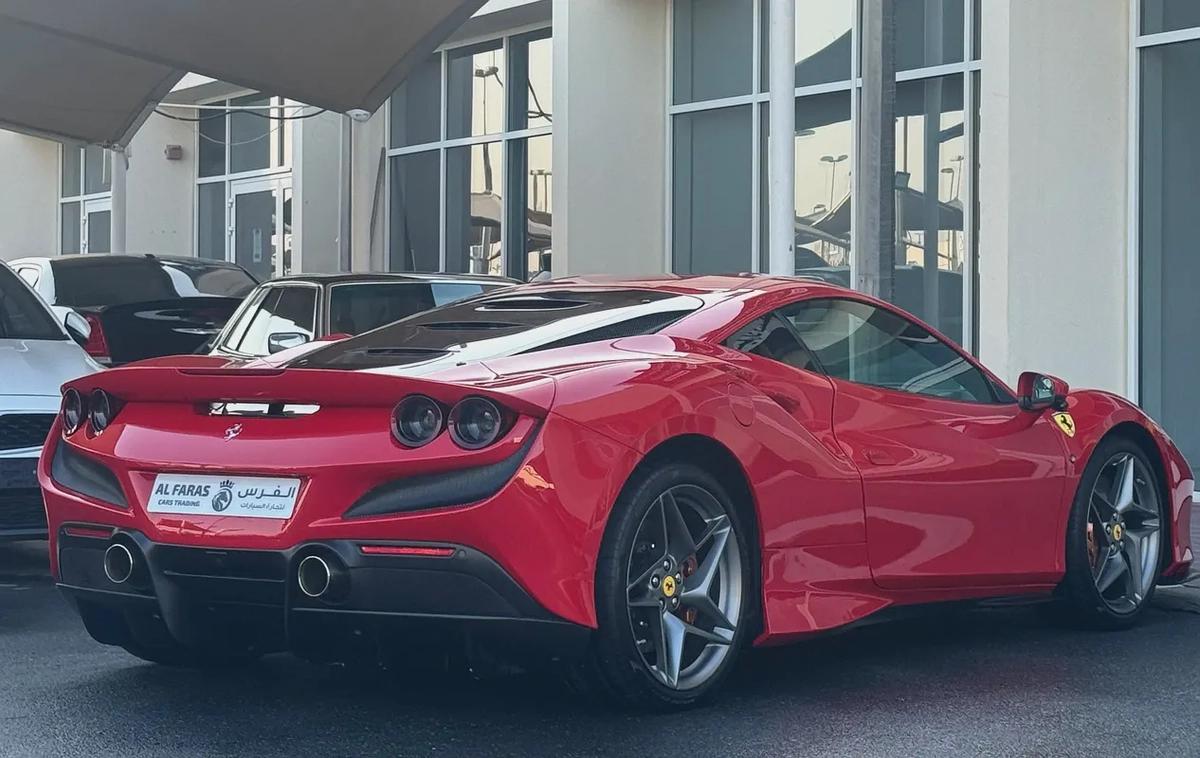 Ferrari F8 TRIBUTO 2022 low mileage fully loaded-6-6