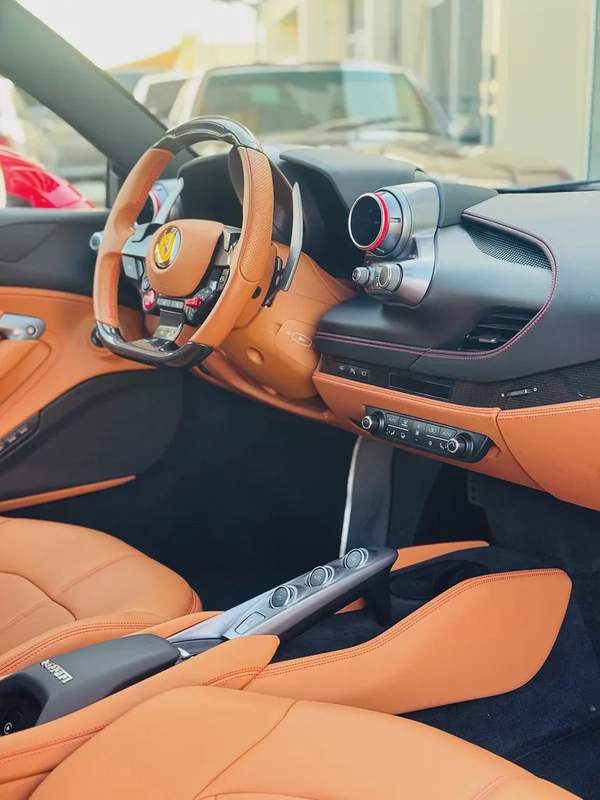 Ferrari F8 TRIBUTO 2022 low mileage fully loaded