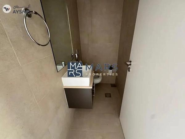 Lavishing Unit | Excellent Community | Ready To Move