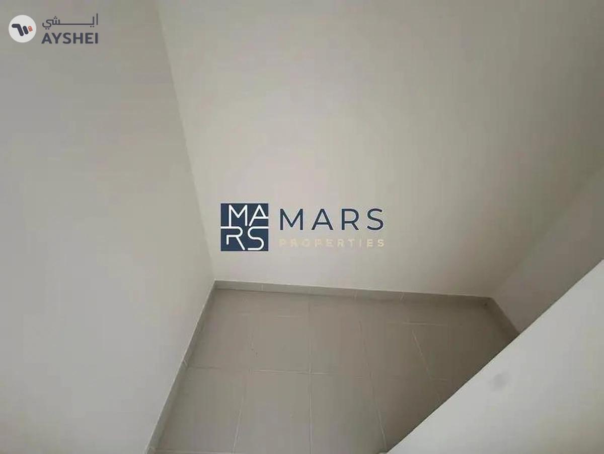 Lavishing Unit | Excellent Community | Ready To Move-6-6