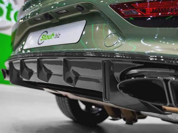 2022 BENTAYGA BLACKLINE - TOURING PACKAGE - MULLINER - CARBON PACKAGE WITH NAIM