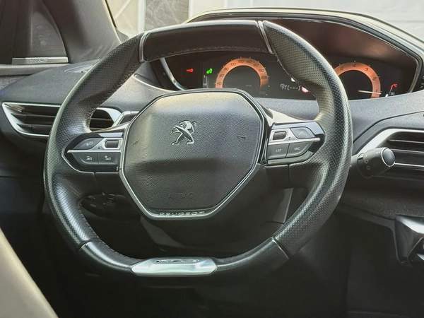 Peugeot 3008 GT Line 2018 - GCC Specs
