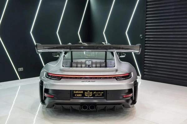 Porsche 911 GT3 RS Weissach