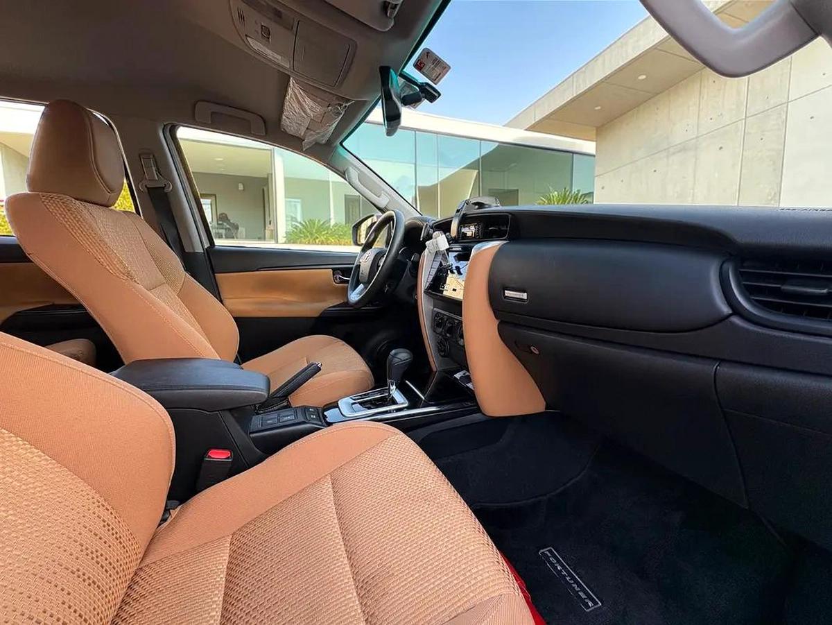 AED 1,440 P.M | 0% DOWN PAYMENT | TOYOTA FORTUNER EXR | 2.7L I4 4WD | 2020 | FULL AGENCY SERVICE HIS-16-16