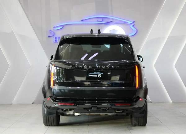 2025 - Land Rover Range Rover Vogue SE 2025 - Low mileage
