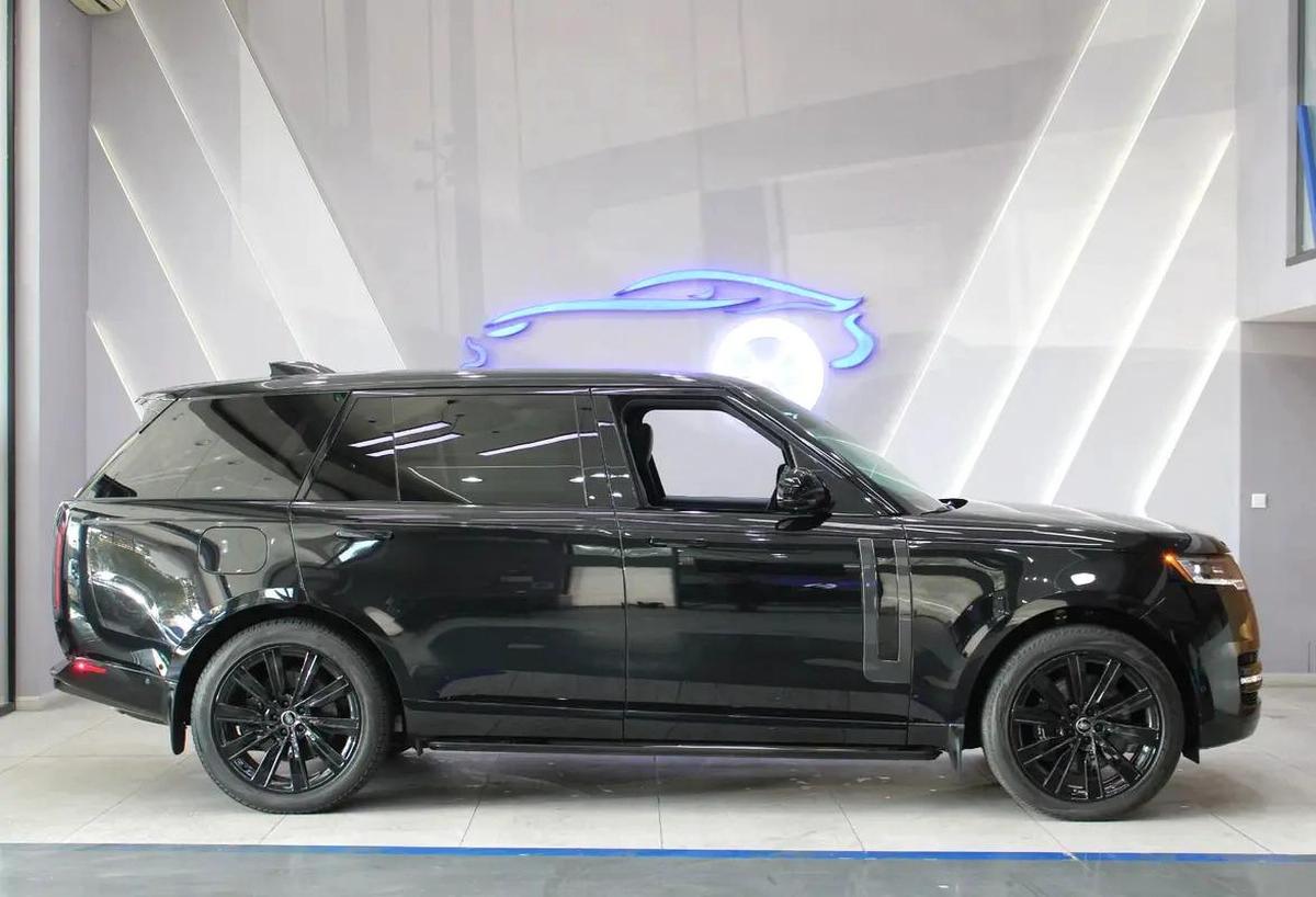 2025 - Land Rover Range Rover Vogue SE 2025 - Low mileage-16-16