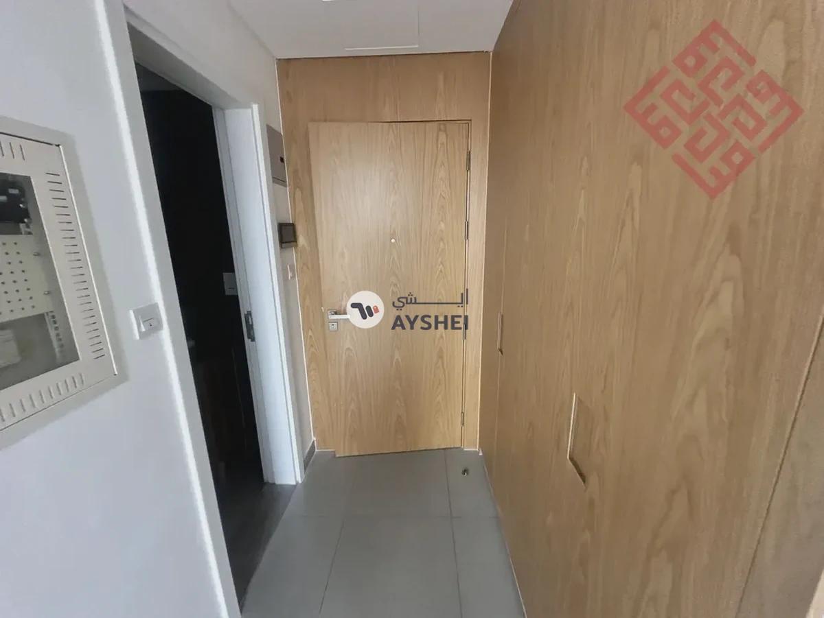 Brand new bige studio for sale with big tarric-8-8