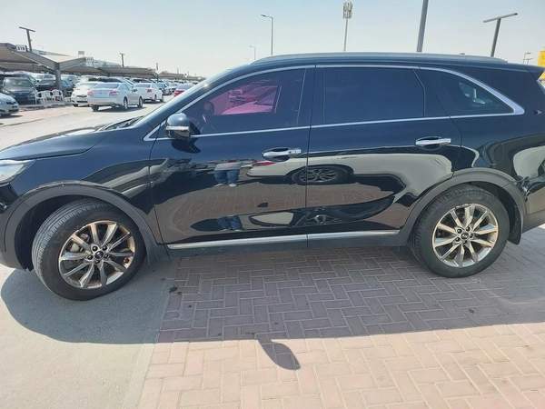 كيا سورنتو 2015