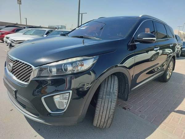 كيا سورنتو 2015