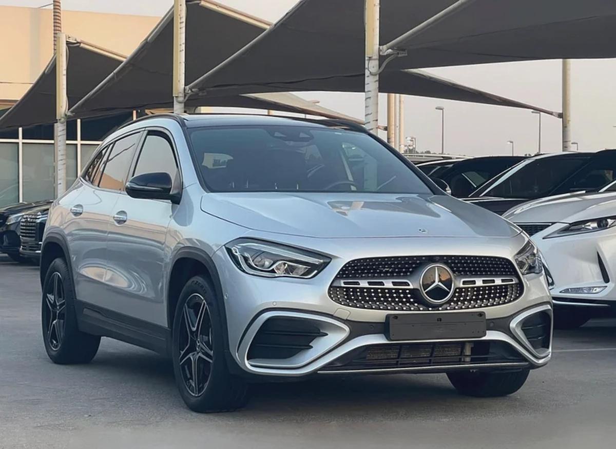 MERCEDES-BENZ - GLA250 - 2023 - 2,0L - V4 - BY TURBO - AMERICAN SPECS VERY GOOD CONDITION-1-1