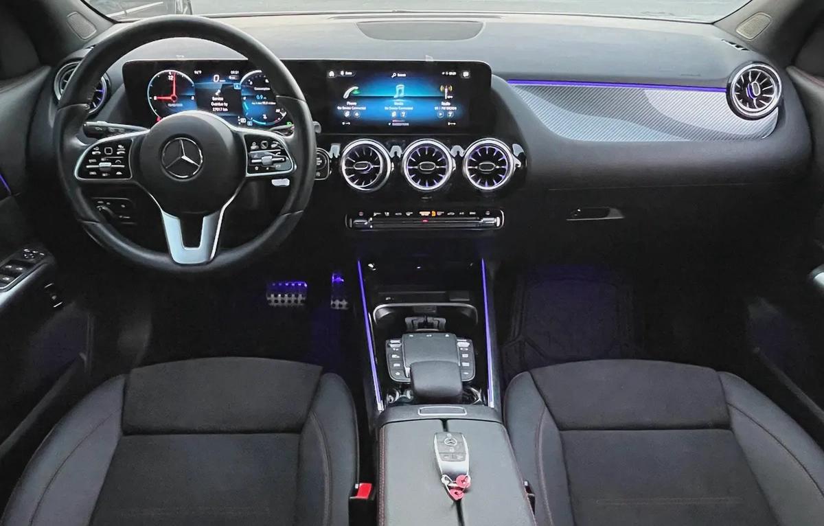 MERCEDES-BENZ - GLA250 - 2023 - 2,0L - V4 - BY TURBO - AMERICAN SPECS VERY GOOD CONDITION-6-6