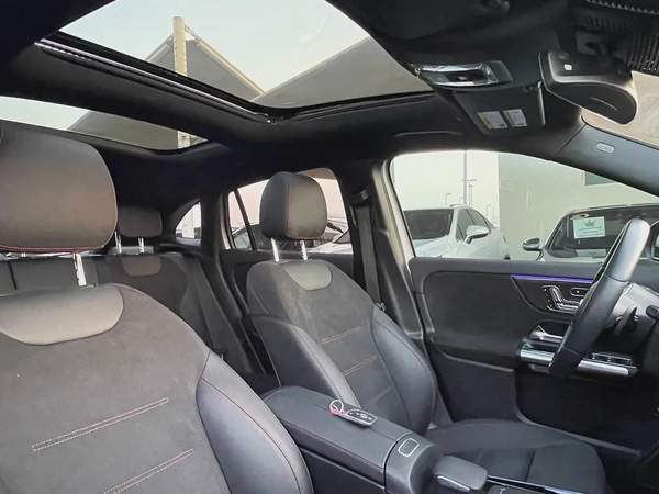 MERCEDES-BENZ - GLA250 - 2023 - 2,0L - V4 - BY TURBO - AMERICAN SPECS VERY GOOD CONDITION