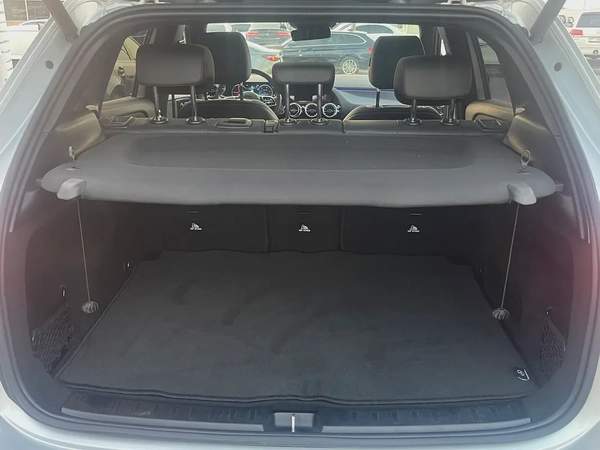 MERCEDES-BENZ - GLA250 - 2023 - 2,0L - V4 - BY TURBO - AMERICAN SPECS VERY GOOD CONDITION