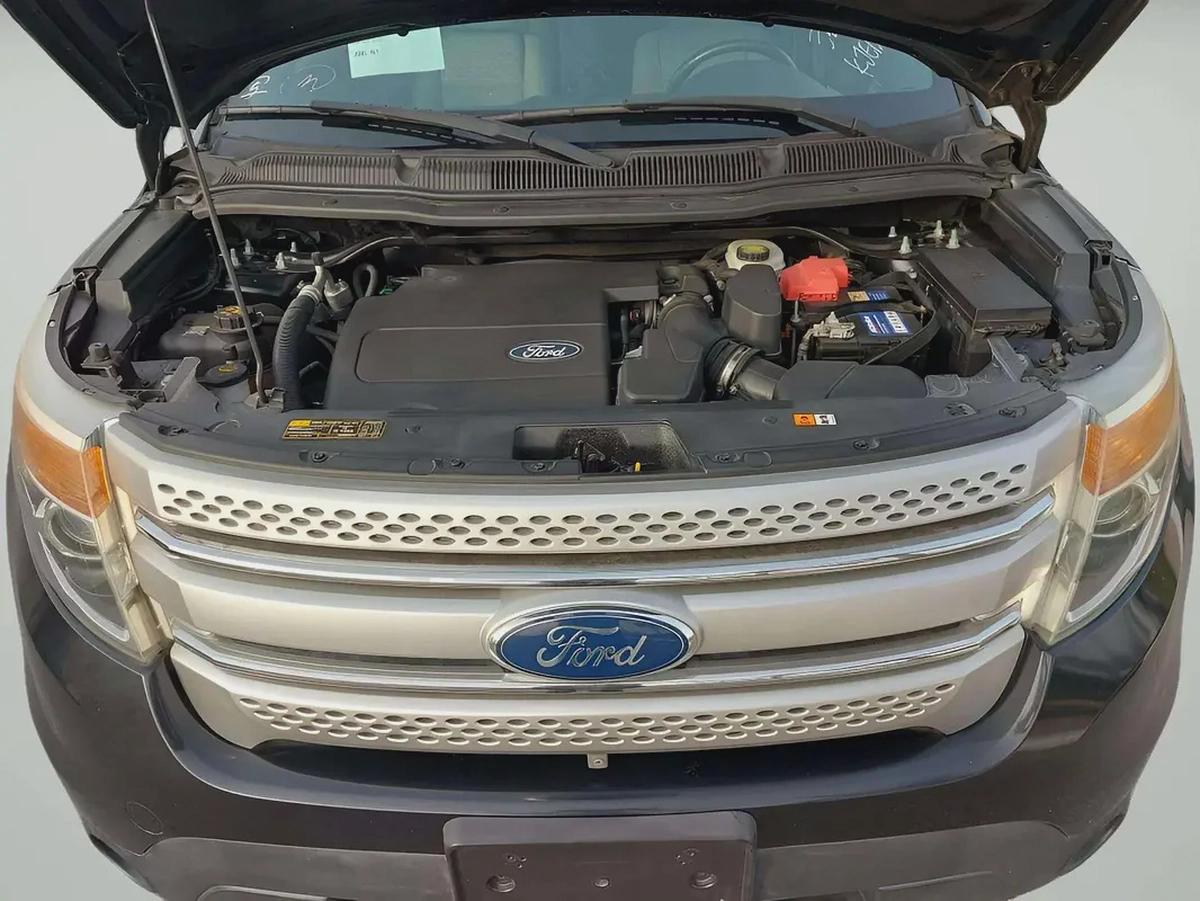 FORD EXPLORER XLT - 2012 - CLEAN CAR FRESH JAPAN IMPORT-5-5