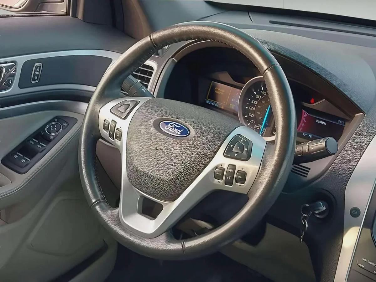 FORD EXPLORER XLT - 2012 - CLEAN CAR FRESH JAPAN IMPORT-17-17